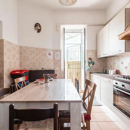 Casa Via Cesena * Roma