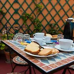 Casa Via Cesena דירה *